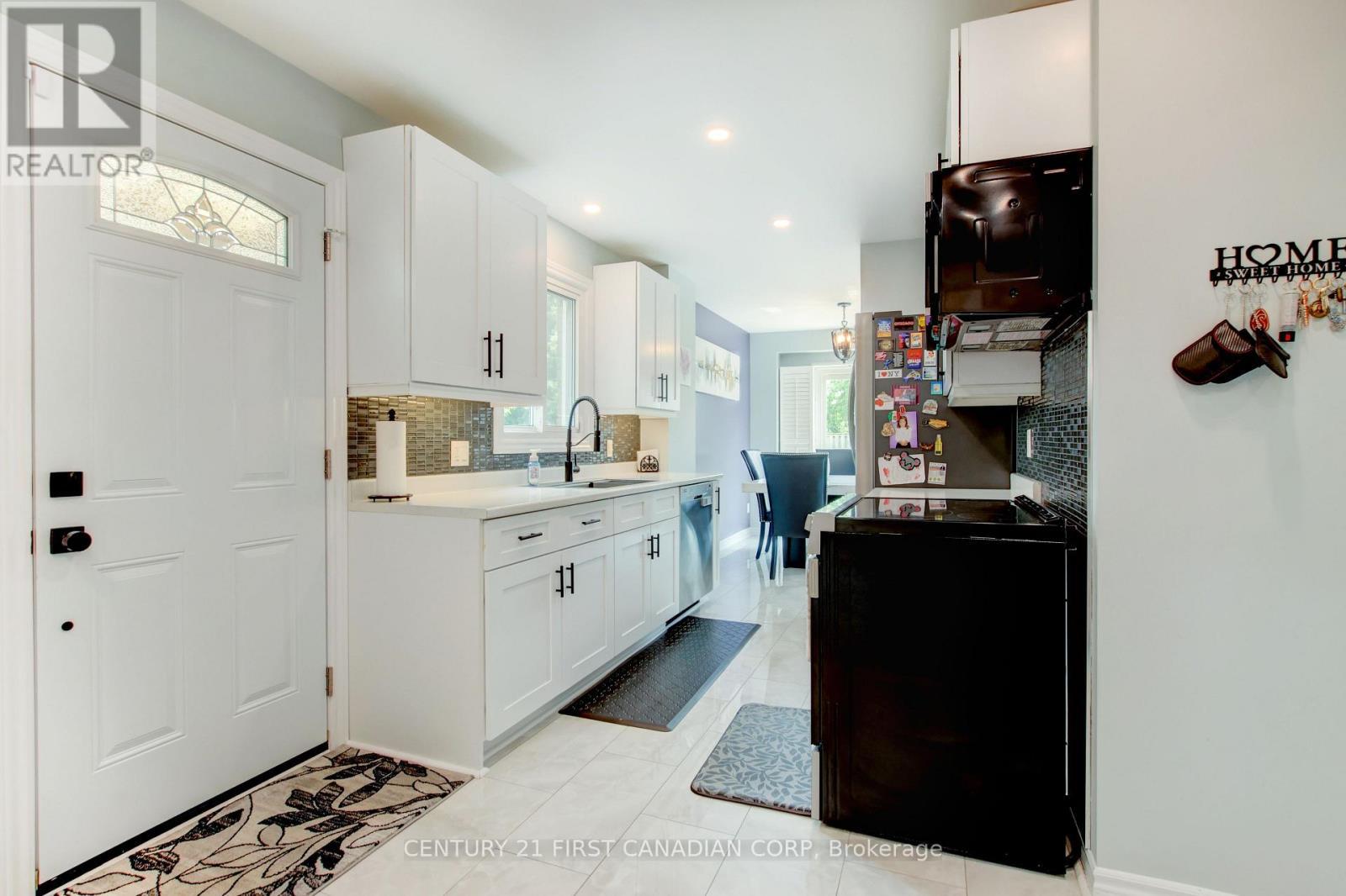 79 Newbridge Crescent, Brampton (Westgate), ON - Indoor Photo Showing Other Room