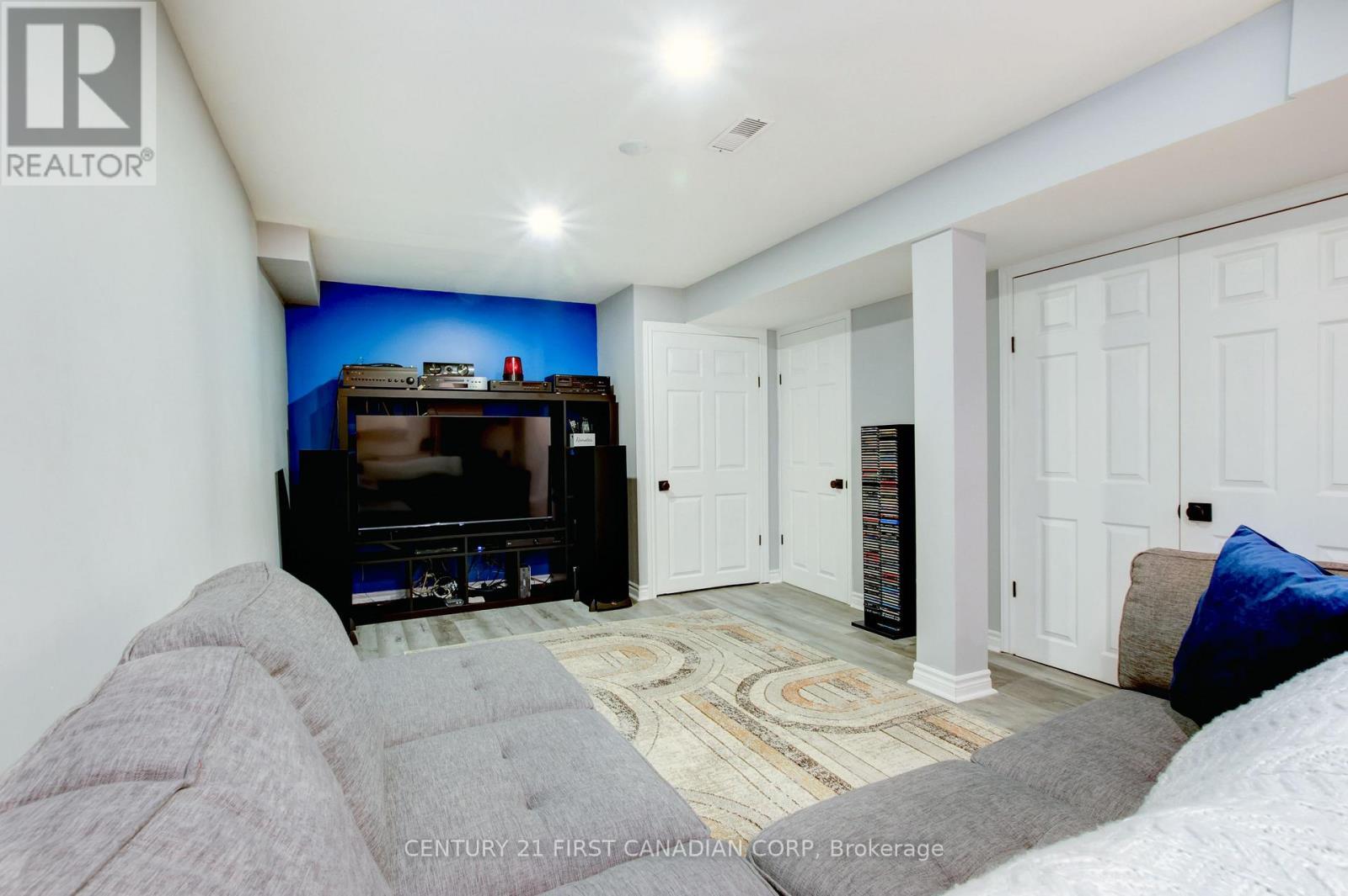 79 Newbridge Crescent, Brampton (Westgate), ON - Indoor