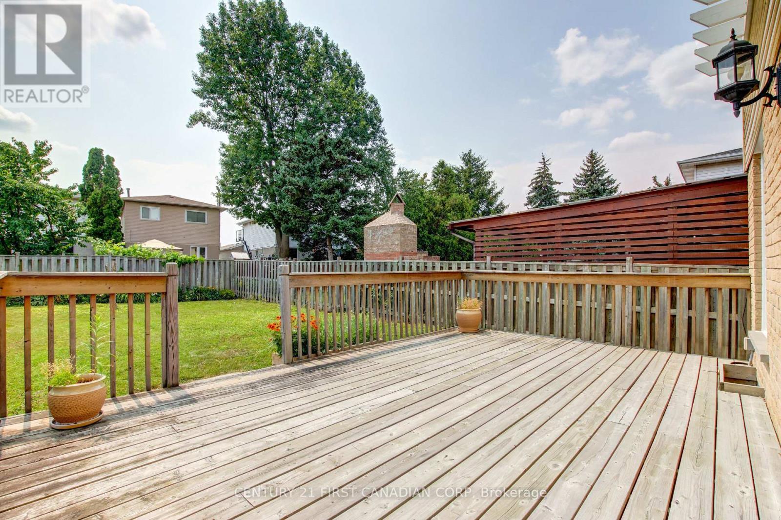 79 Newbridge Crescent, Brampton (Westgate), ON - Outdoor With Deck Patio Veranda With Exterior