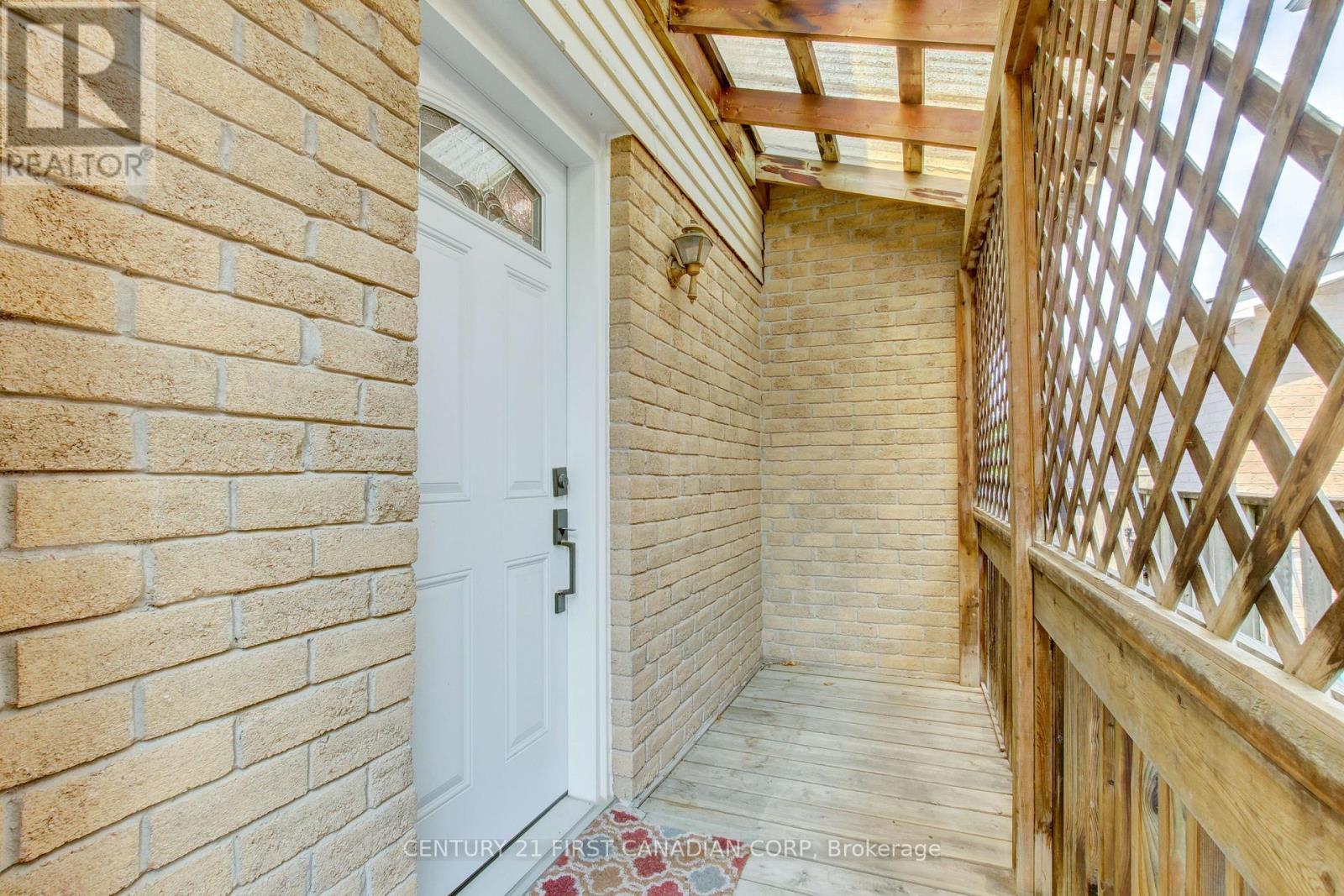 79 Newbridge Crescent, Brampton (Westgate), ON - Indoor Photo Showing Other Room