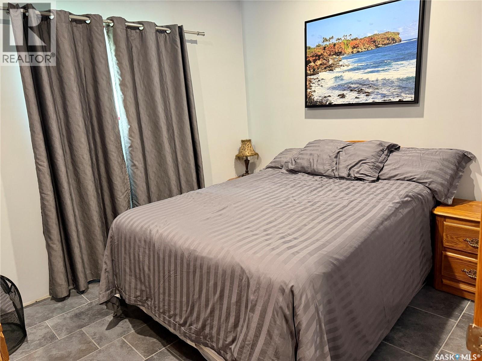 123 Chitek Drive, Chitek Lake, SK - Indoor Photo Showing Bedroom