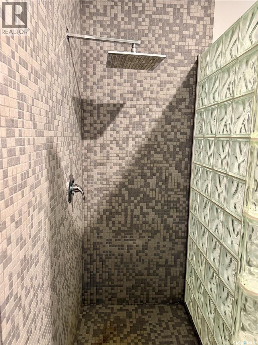 123 Chitek Drive, Chitek Lake, SK - Indoor Photo Showing Bathroom