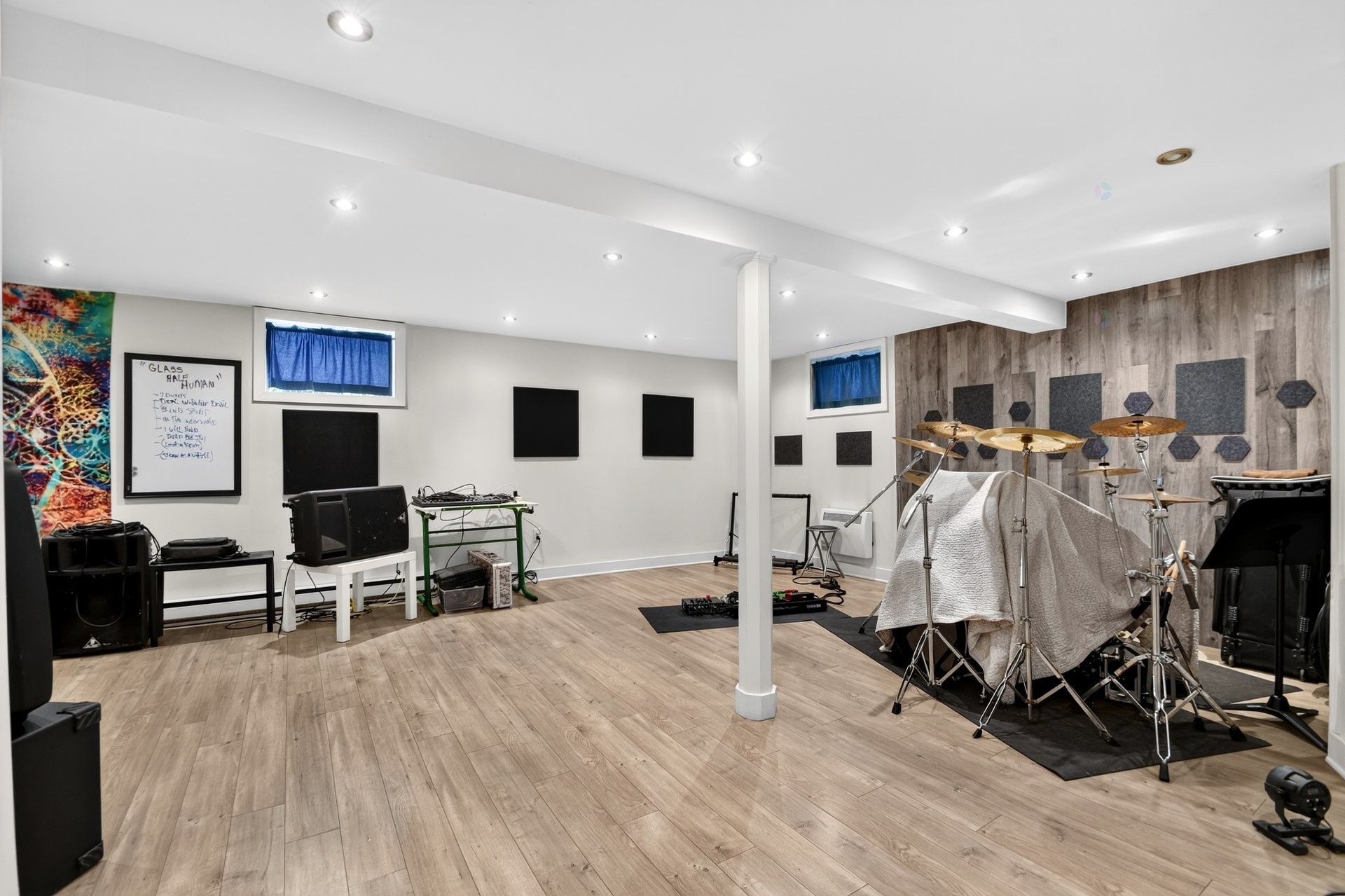 Family Room - 103 Rue Duvernay, Saint-Jérôme, QC - Indoor