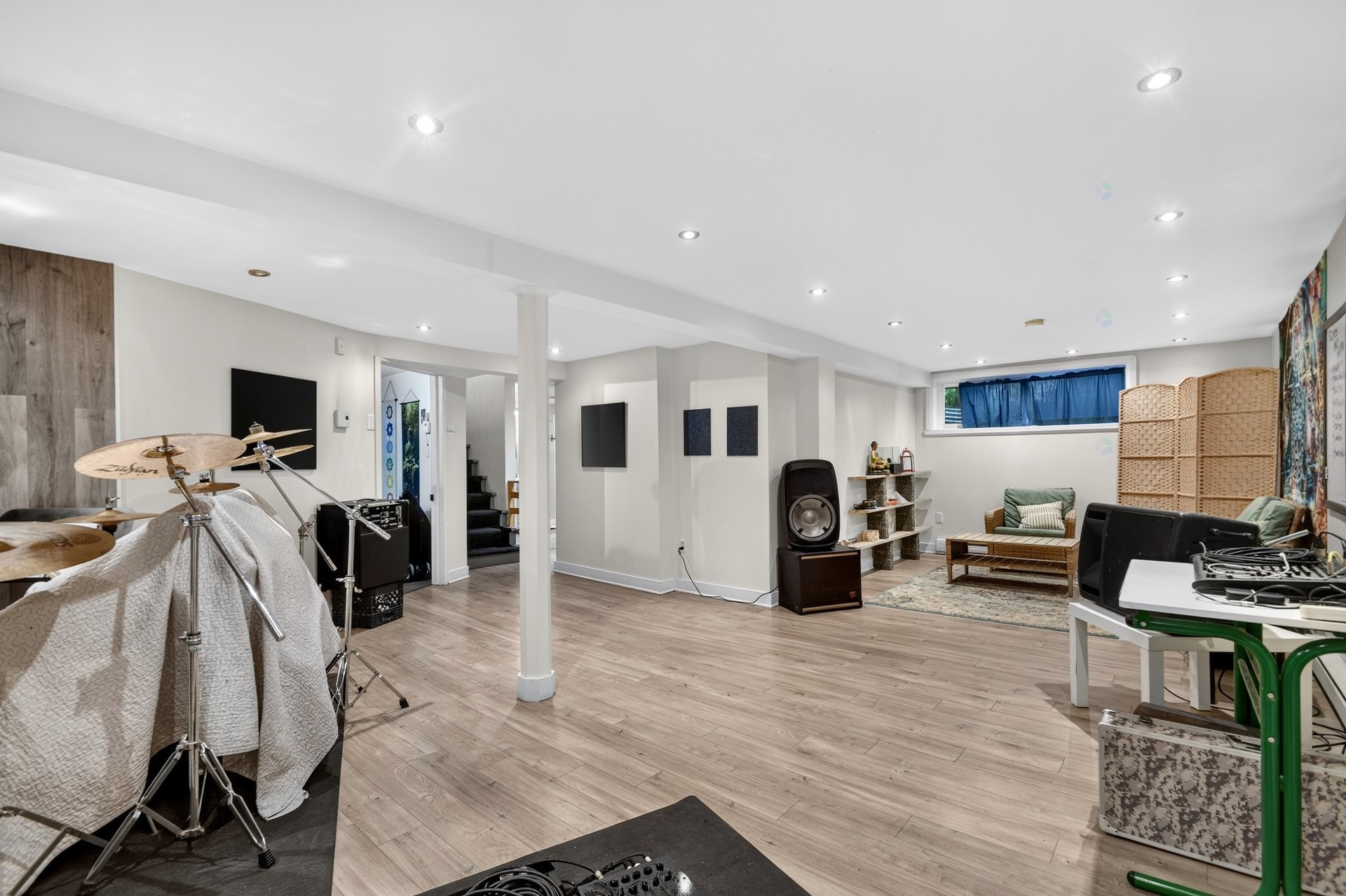 Family Room - 103 Rue Duvernay, Saint-Jérôme, QC - Indoor