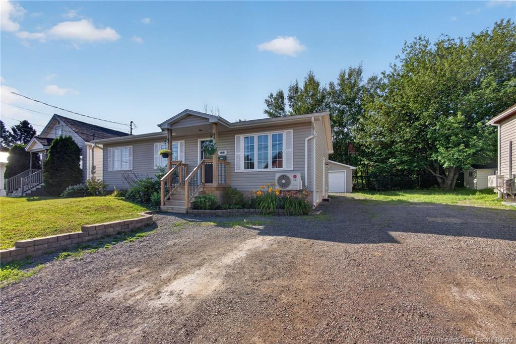 188 Gould, Dieppe, NB
