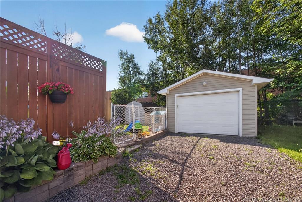 188 Gould, Dieppe, NB
