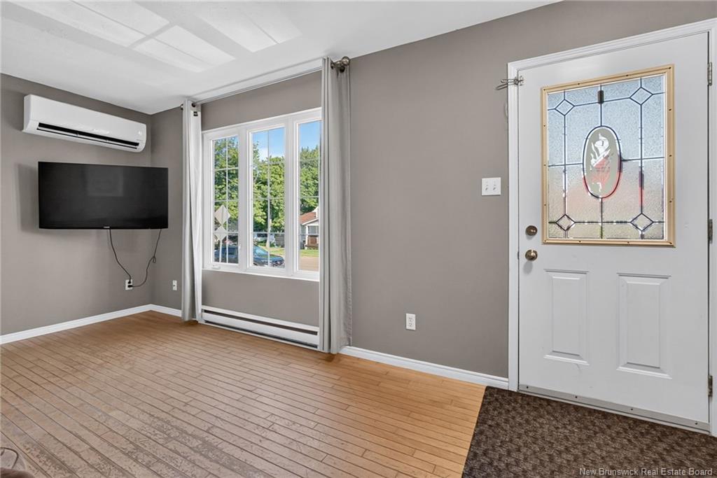 188 Gould, Dieppe, NB
