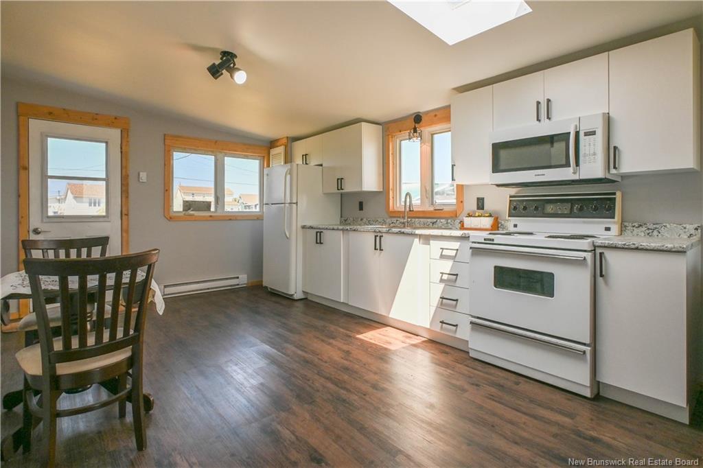 1990 Chatillon St, Maisonnette, NB