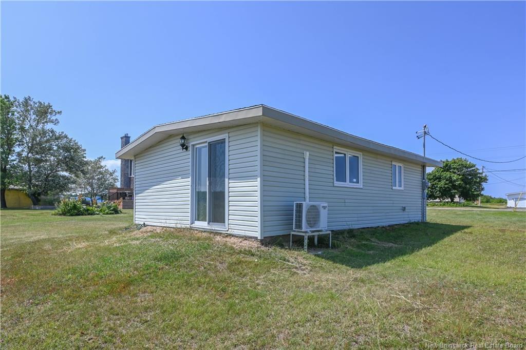 1990 Chatillon St, Maisonnette, NB