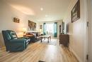 446 Yale Ave, Winnipeg, MB  - Indoor Photo Showing Living Room 