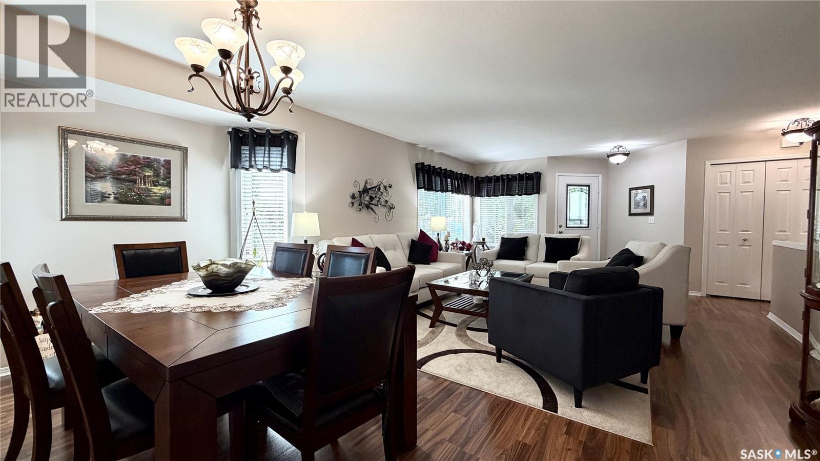 114 619 Heritage Lane, Saskatoon, SK - Indoor Photo Showing Dining Room