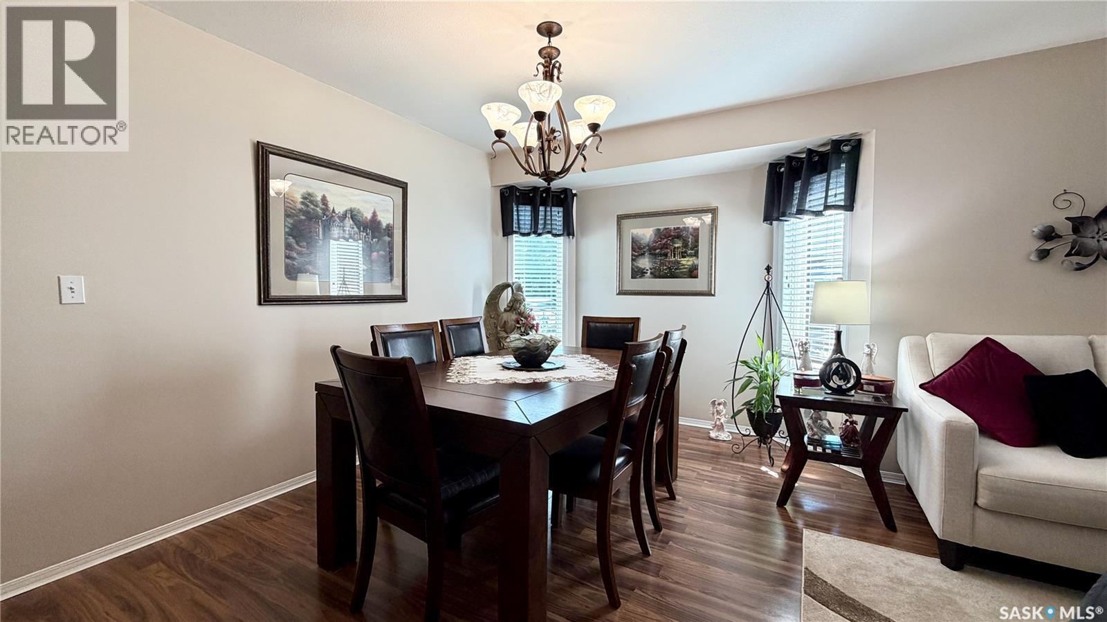 114 619 Heritage Lane, Saskatoon, SK - Indoor Photo Showing Dining Room