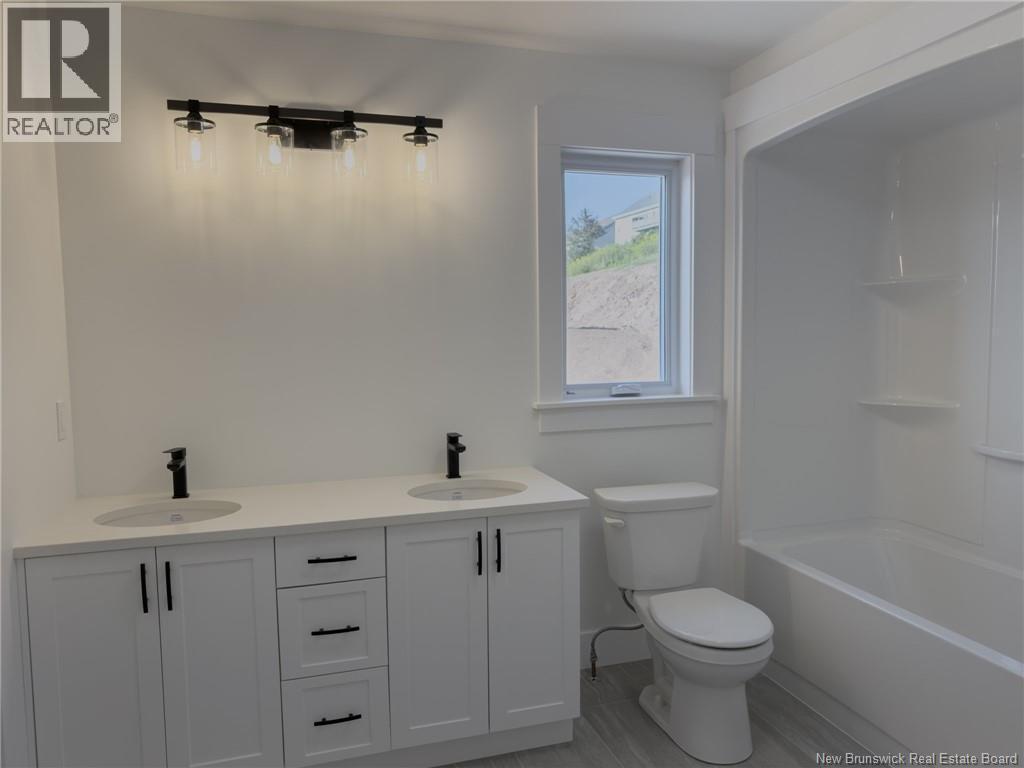 72 Squire Drive, Quispamsis, NB - Indoor Photo Showing Bathroom