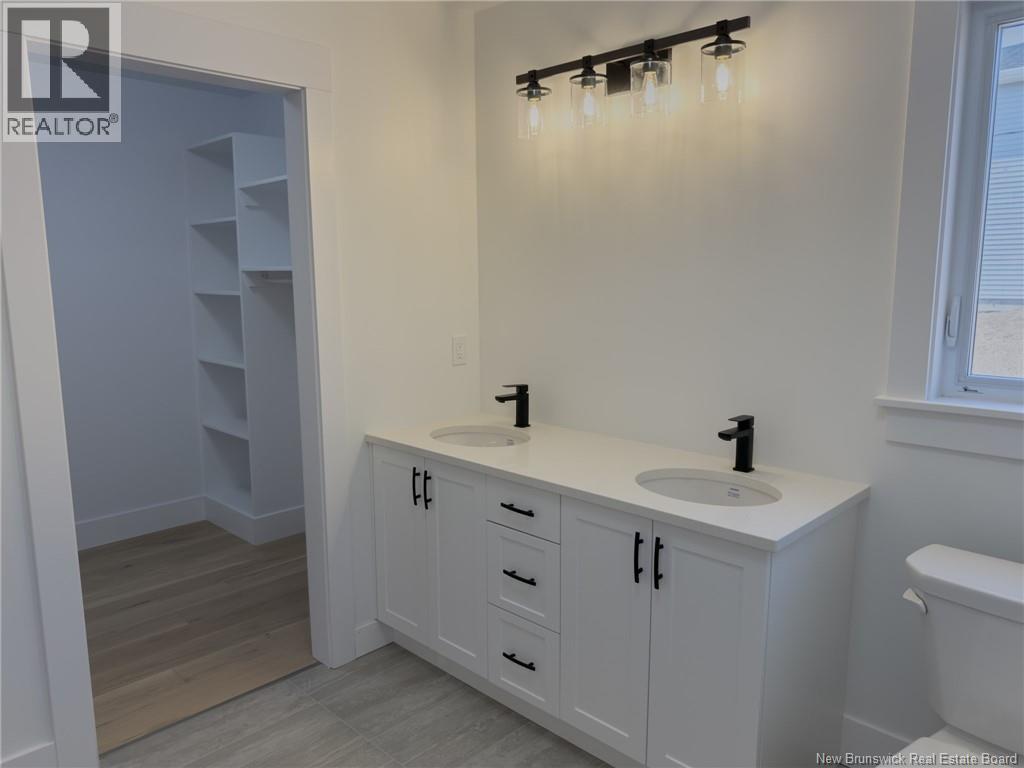 72 Squire Drive, Quispamsis, NB - Indoor Photo Showing Bathroom