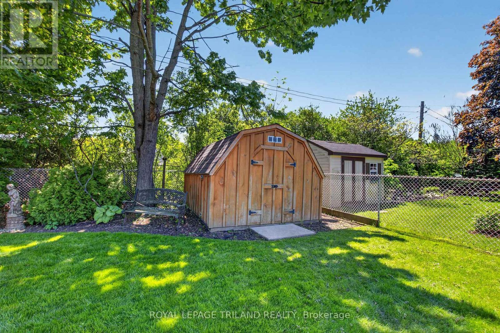 7 Thompson Avenue, St. Thomas, ON - Outdoor