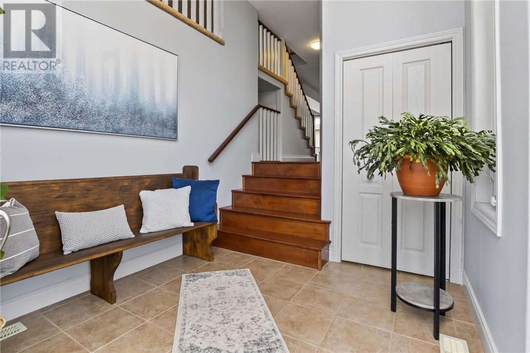 3 Silverberry, Lively, ON - Indoor Photo Showing Other Room