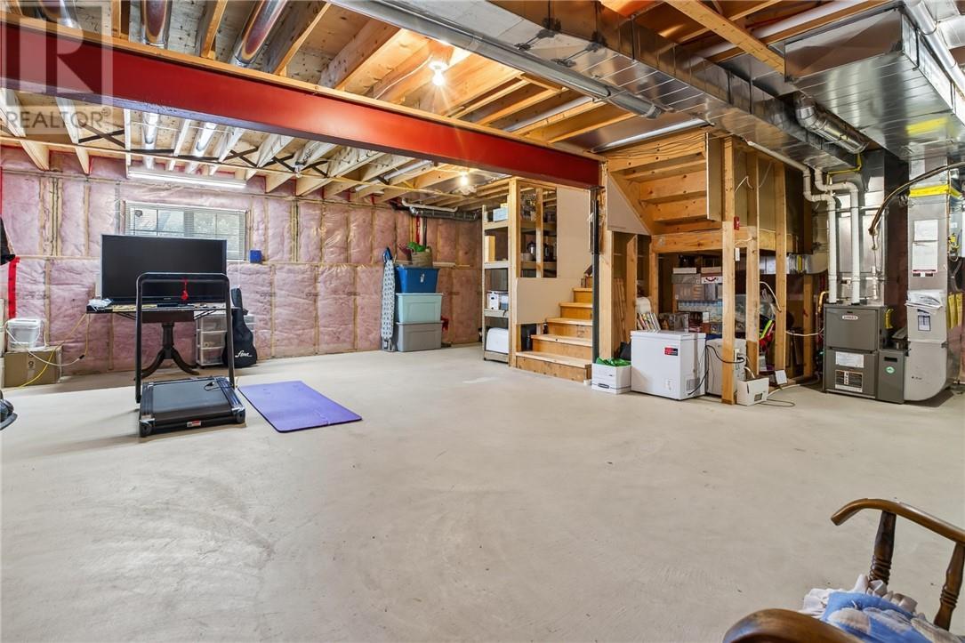 3 Silverberry, Lively, ON - Indoor Photo Showing Basement