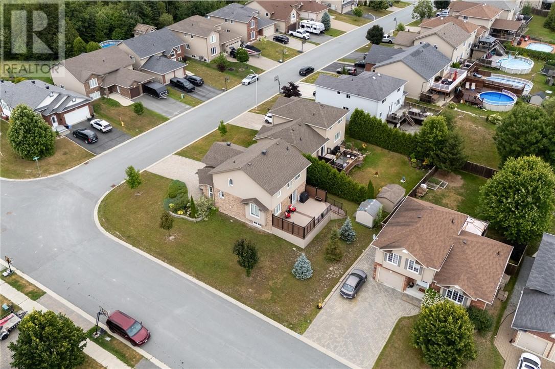 3 Silverberry, Lively, ON - With View