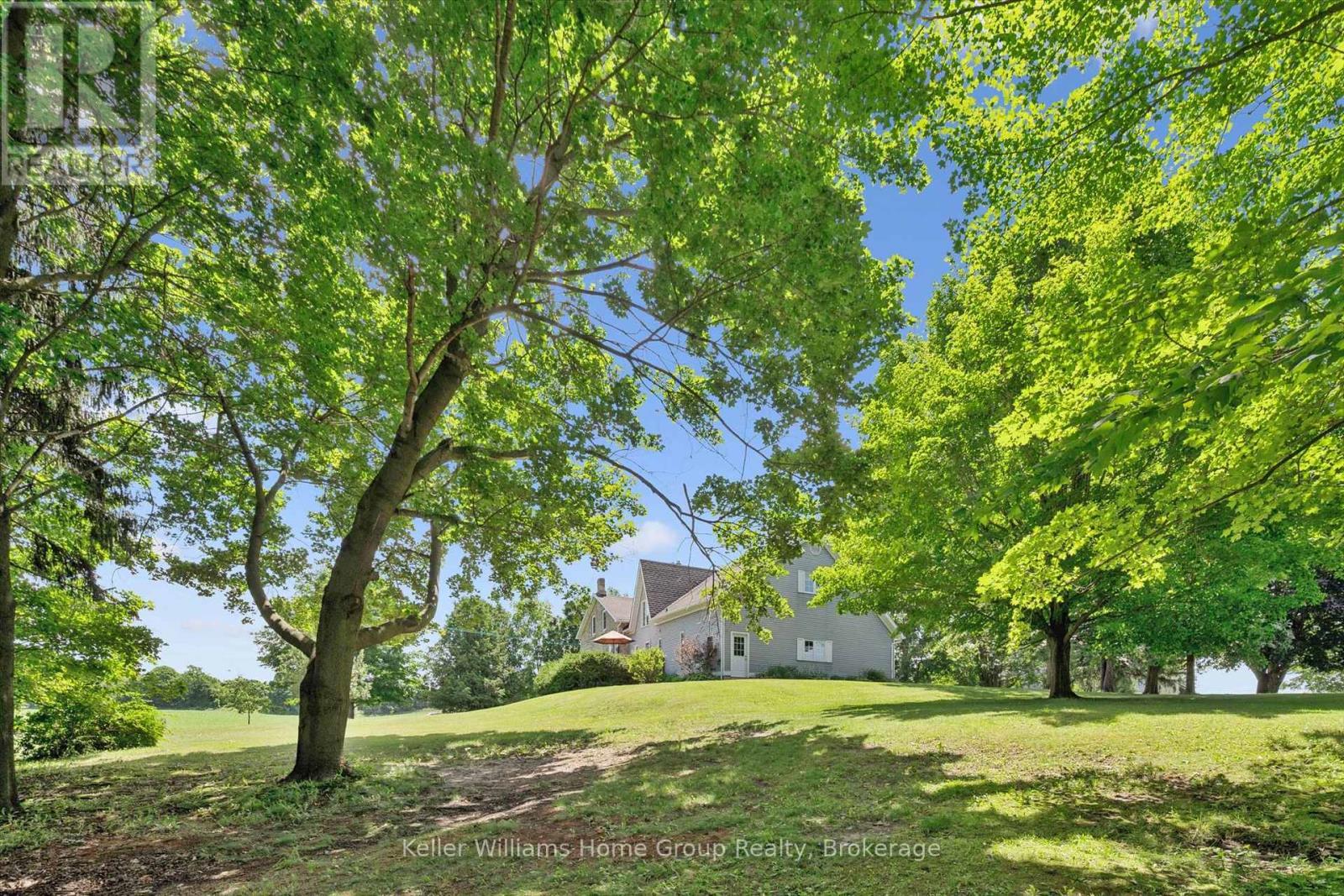 996 Scotland Street, Centre Wellington (Fergus), ON - Outdoor