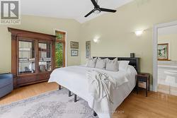 Main floor primary suite - 