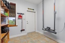 Wood-waiter brings wood to the living room easily - 