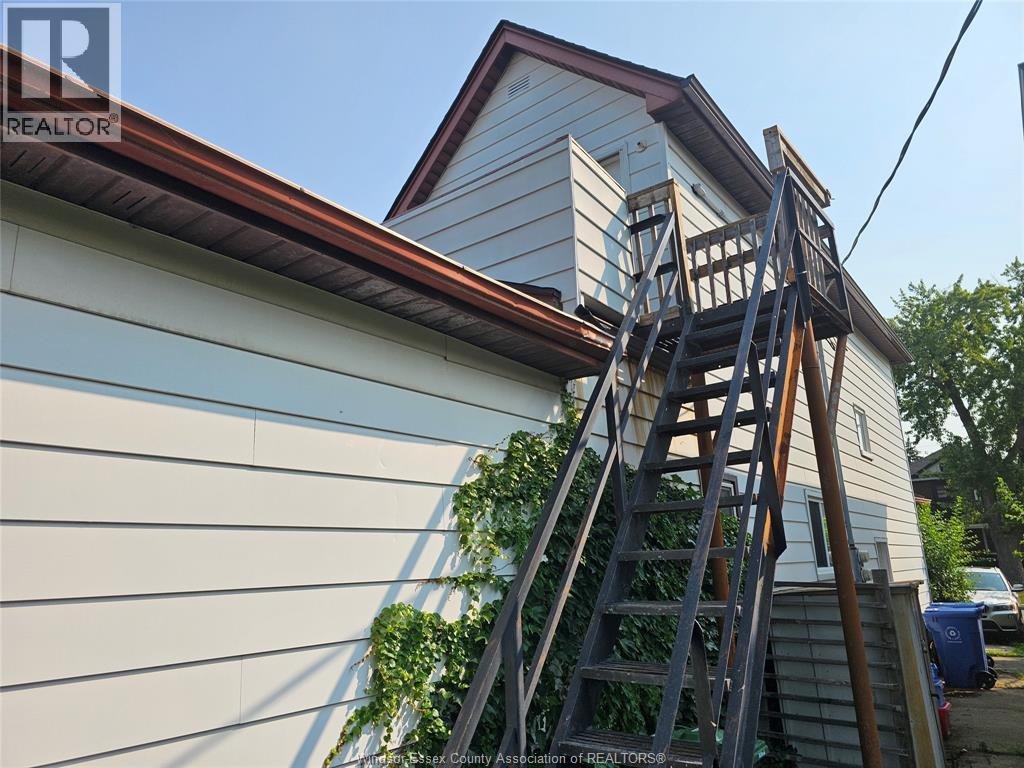 1143 Langlois, Windsor, ON - Outdoor