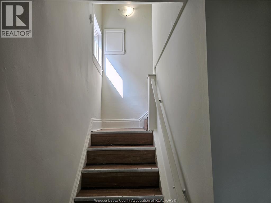 1143 Langlois, Windsor, ON - Indoor Photo Showing Other Room