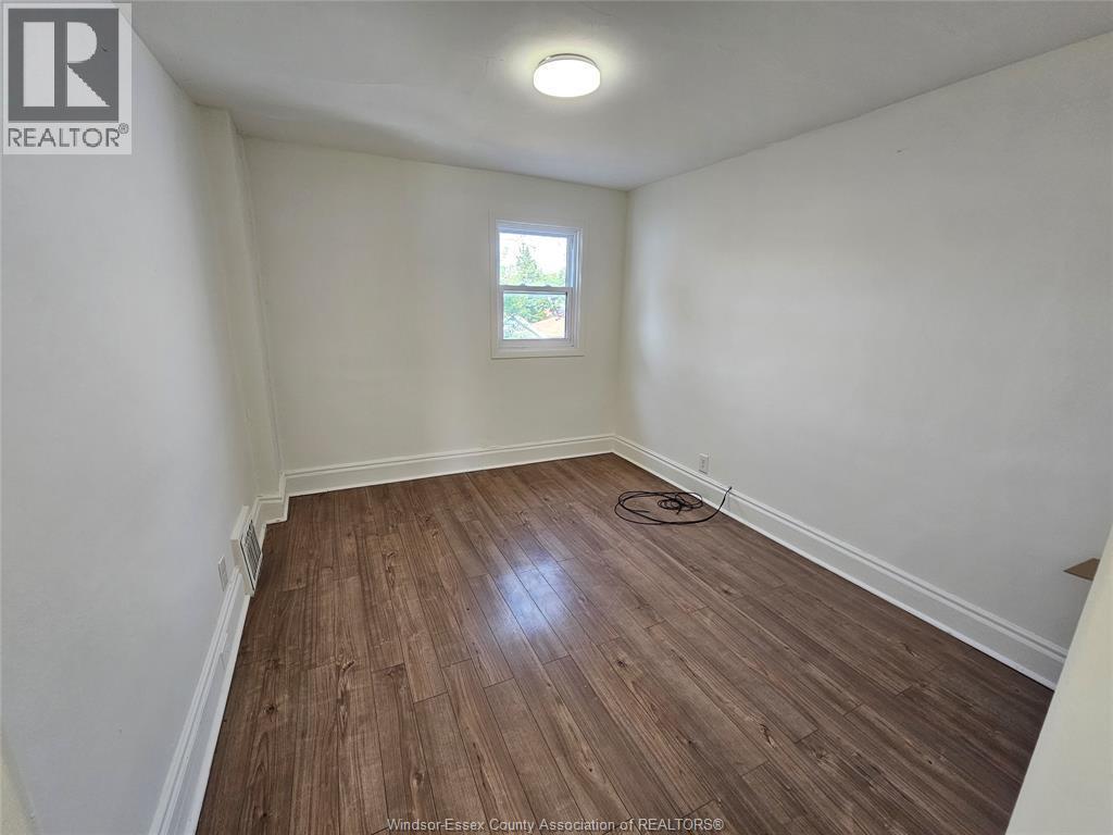 1143 Langlois, Windsor, ON - Indoor Photo Showing Other Room