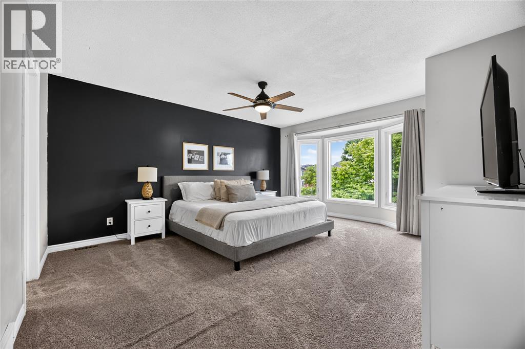 395 Brooktree Drive, St Clair, ON - Indoor Photo Showing Bedroom