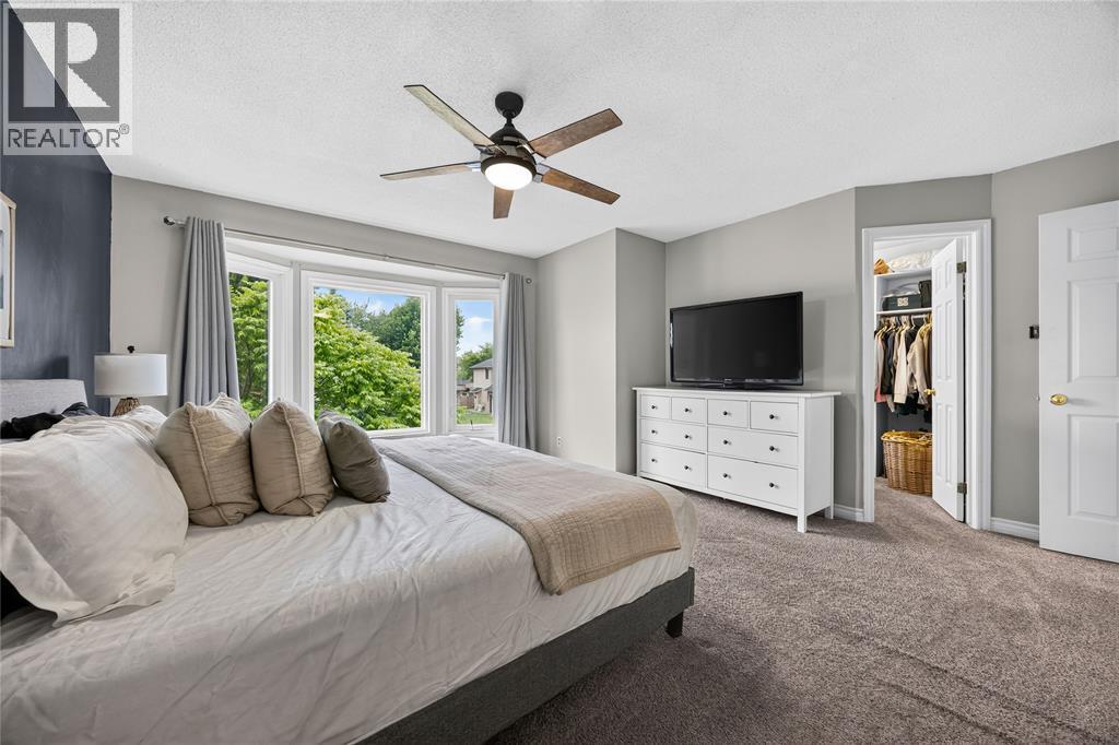 395 Brooktree Drive, St Clair, ON - Indoor Photo Showing Bedroom