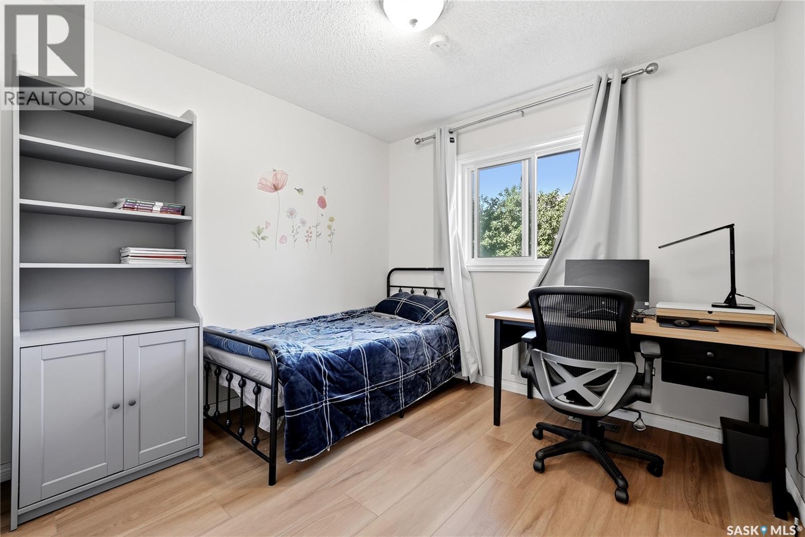 1054 Bayda Crescent, Regina, SK - Indoor Photo Showing Bedroom