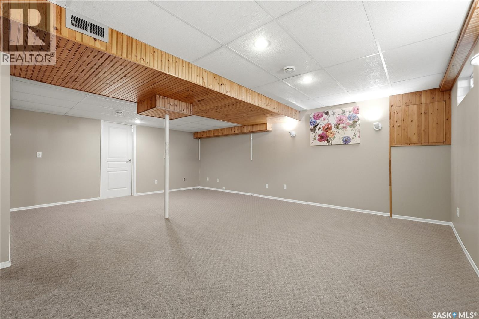 1054 Bayda Crescent, Regina, SK - Indoor Photo Showing Basement