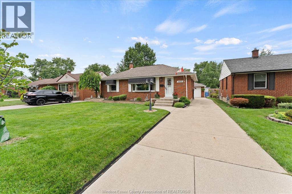 1003 Isabelle Place, Windsor, ON - Outdoor