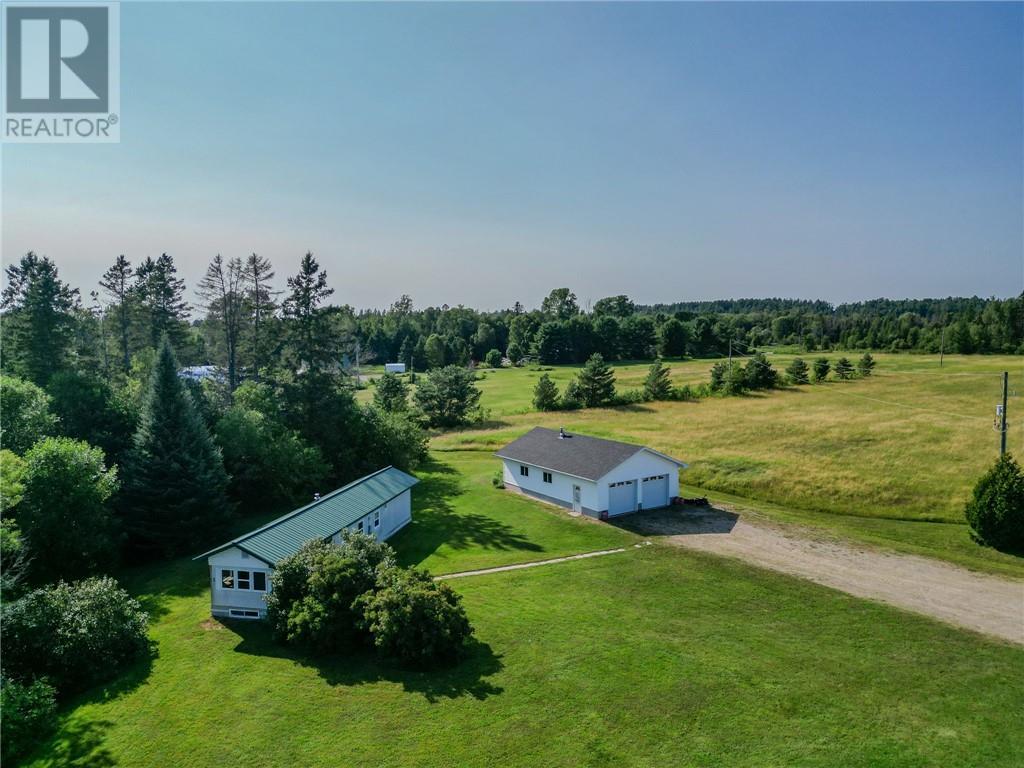 1200 River Road, Massey, ON