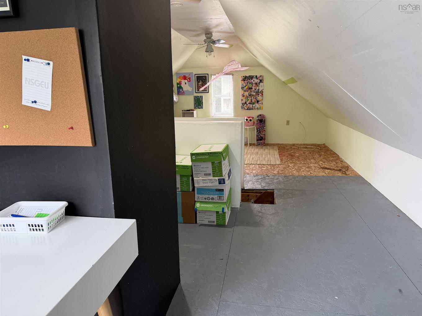 69 Alice Street, Truro, NS - Indoor Photo Showing Other Room
