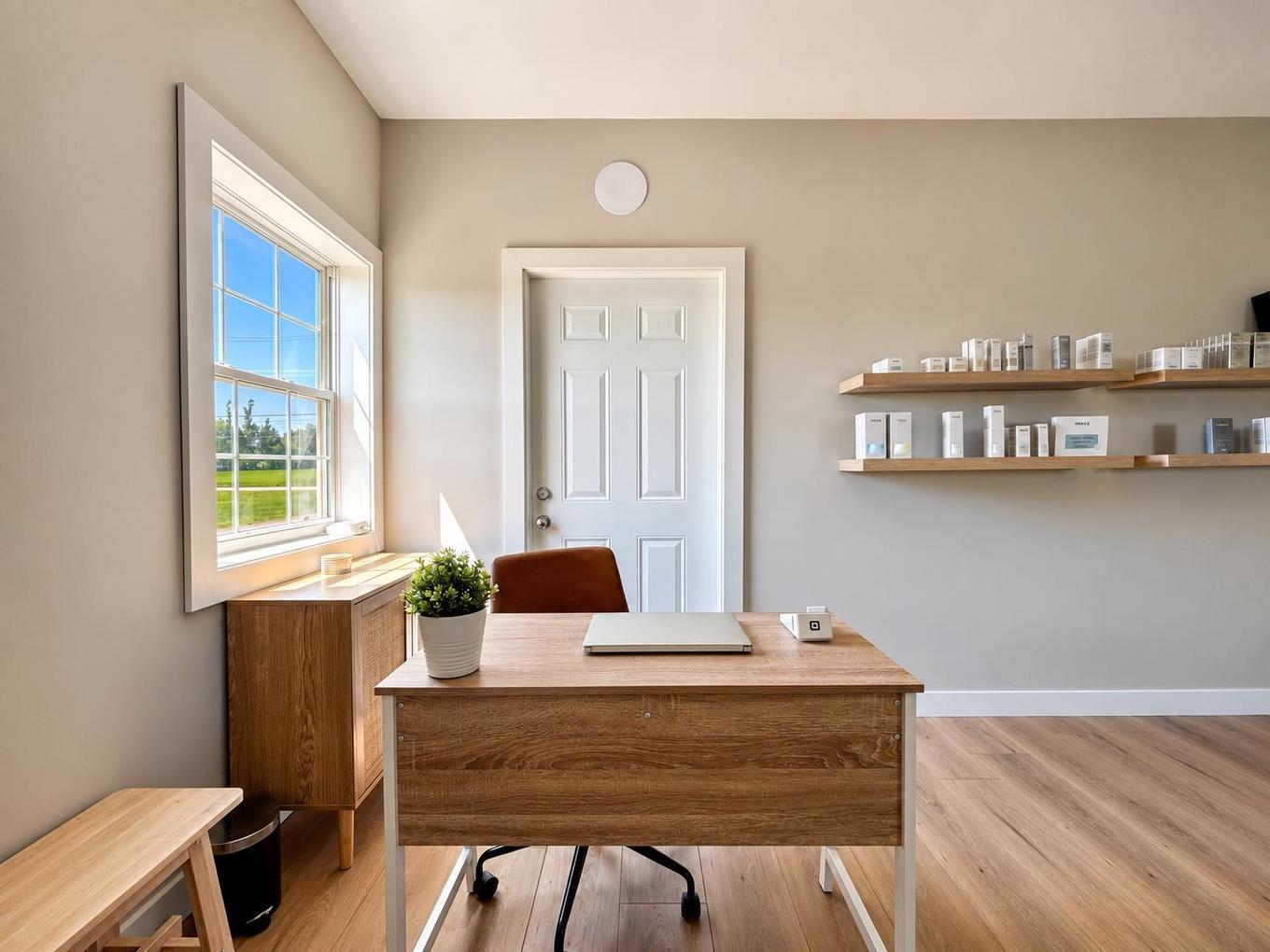 207 North Drive, Summerside, PE - Indoor