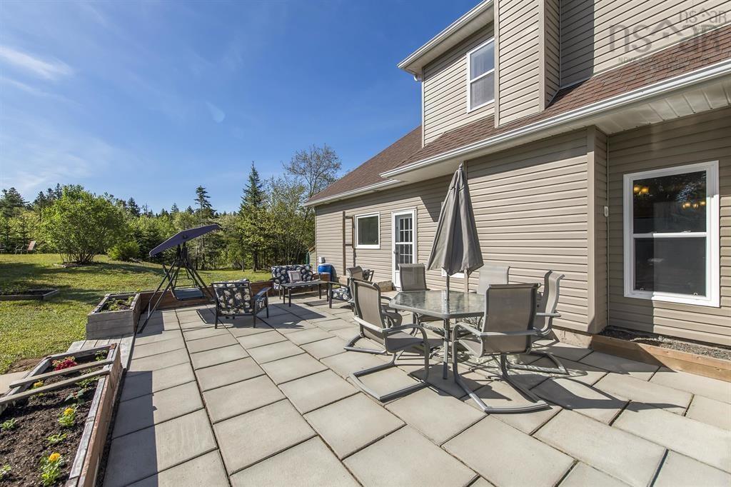 31 Grebe Avenue, Timberlea, NS - Outdoor With Deck Patio Veranda With Exterior