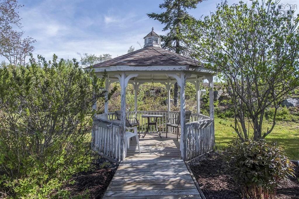 31 Grebe Avenue, Timberlea, NS - Outdoor With Deck Patio Veranda