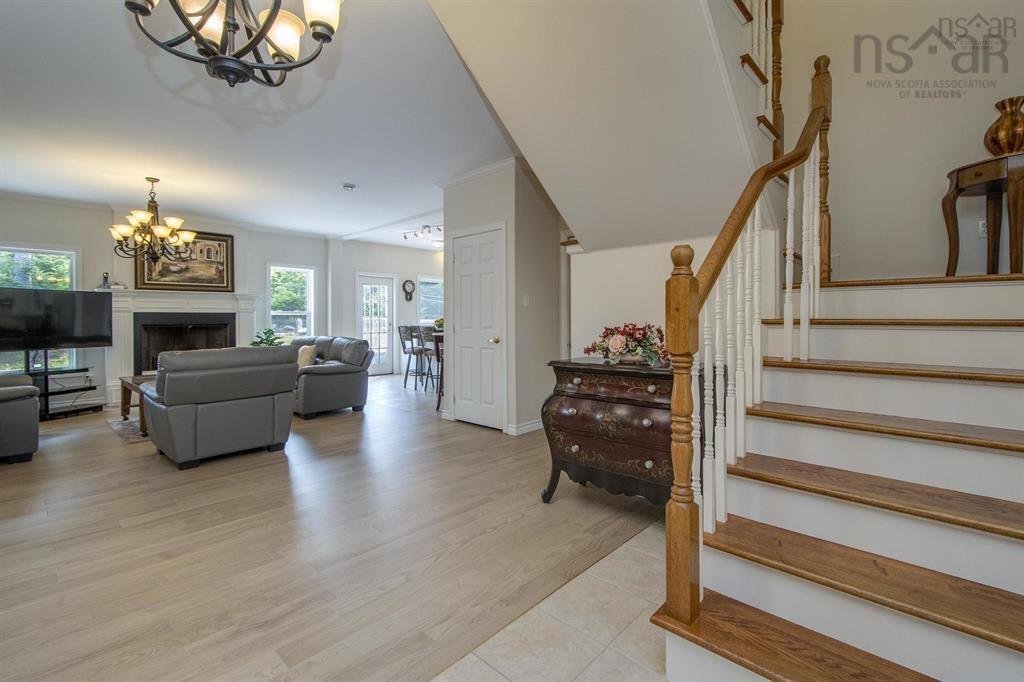 31 Grebe Avenue, Timberlea, NS - Indoor With Fireplace