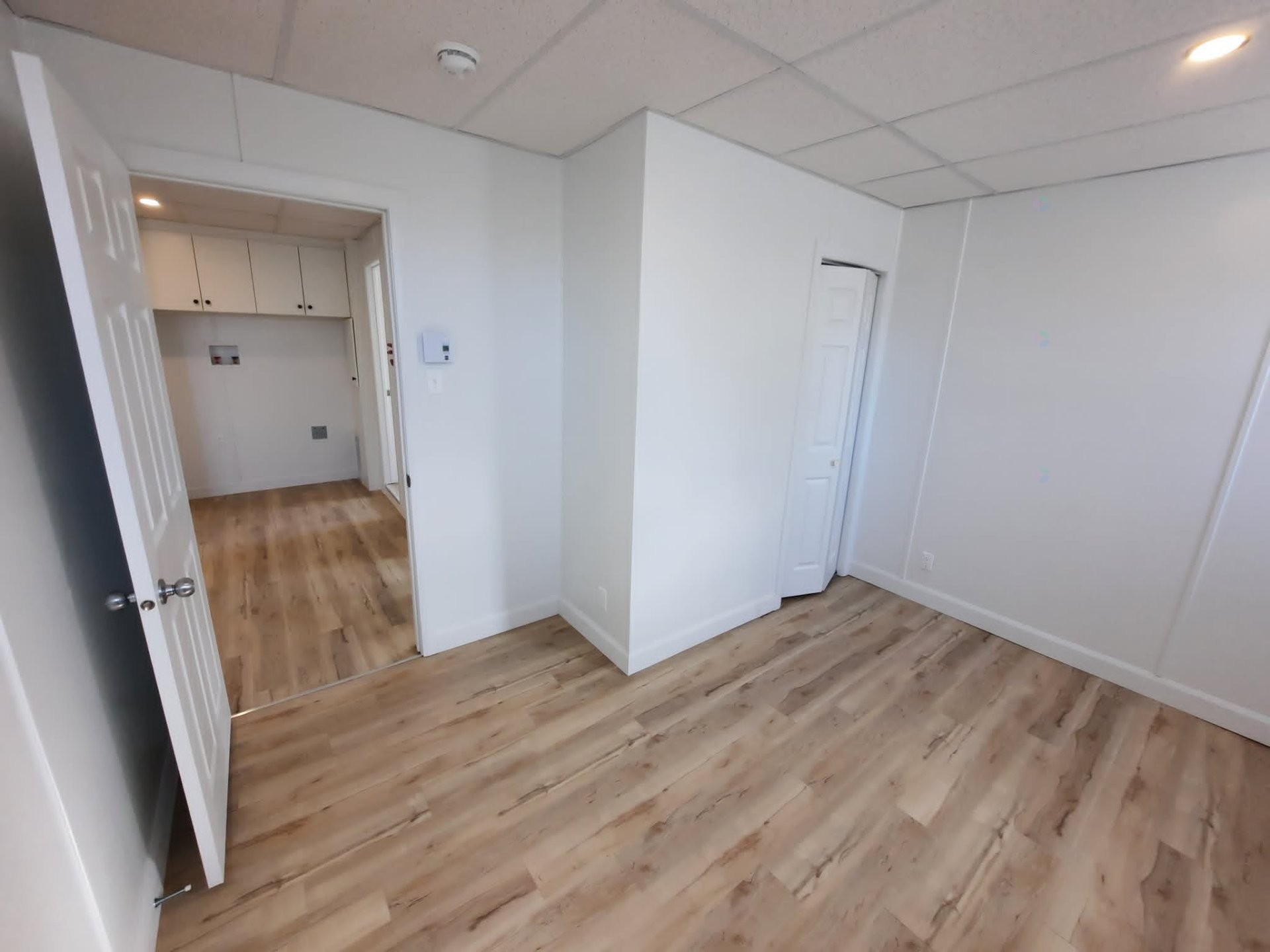 Bedroom - 70 Rue Lapointe, Clermont, QC - Indoor Photo Showing Other Room
