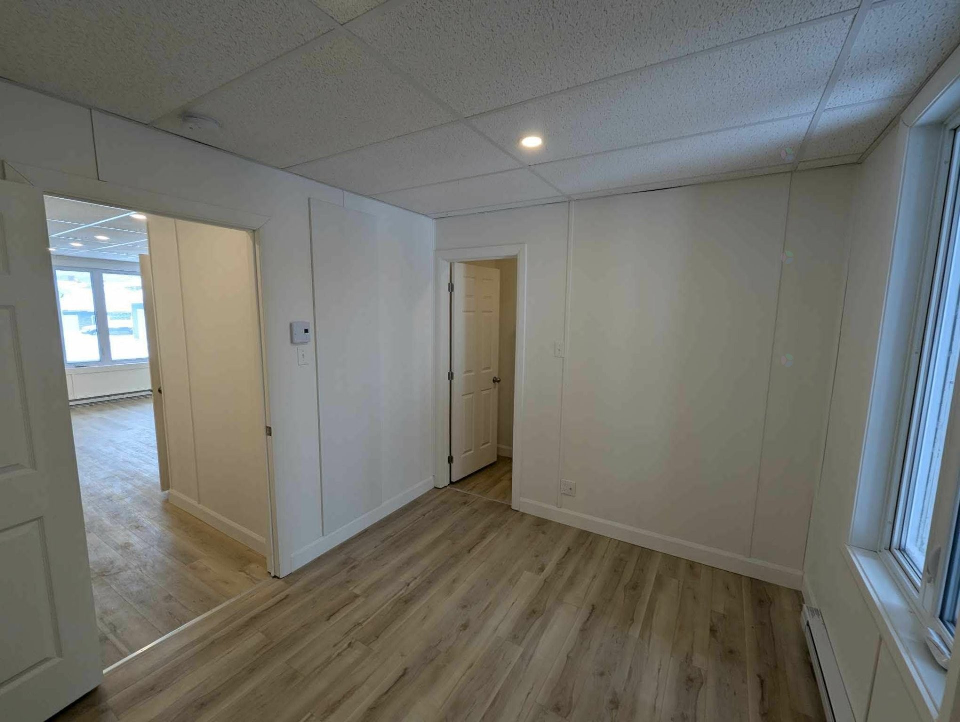 Bedroom - 70 Rue Lapointe, Clermont, QC - Indoor Photo Showing Other Room