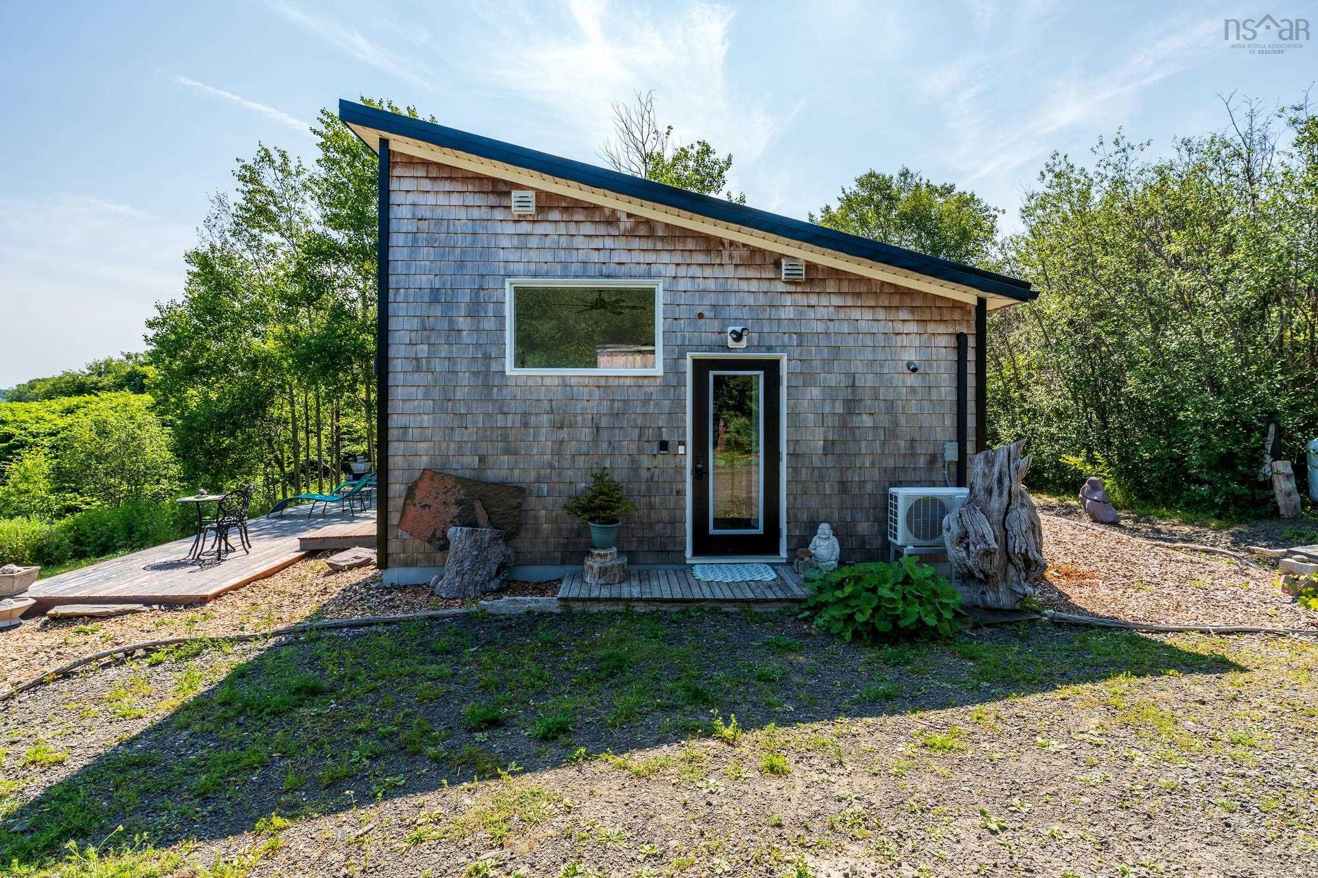 27 Thomas Road, Digby, NS - Outdoor