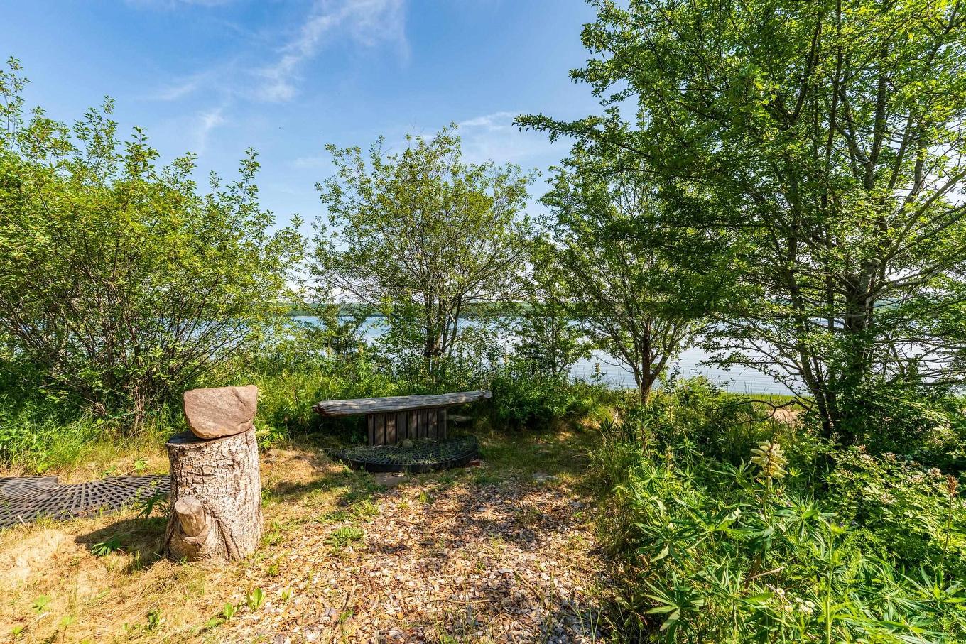 27 Thomas Road, Digby, NS - Outdoor