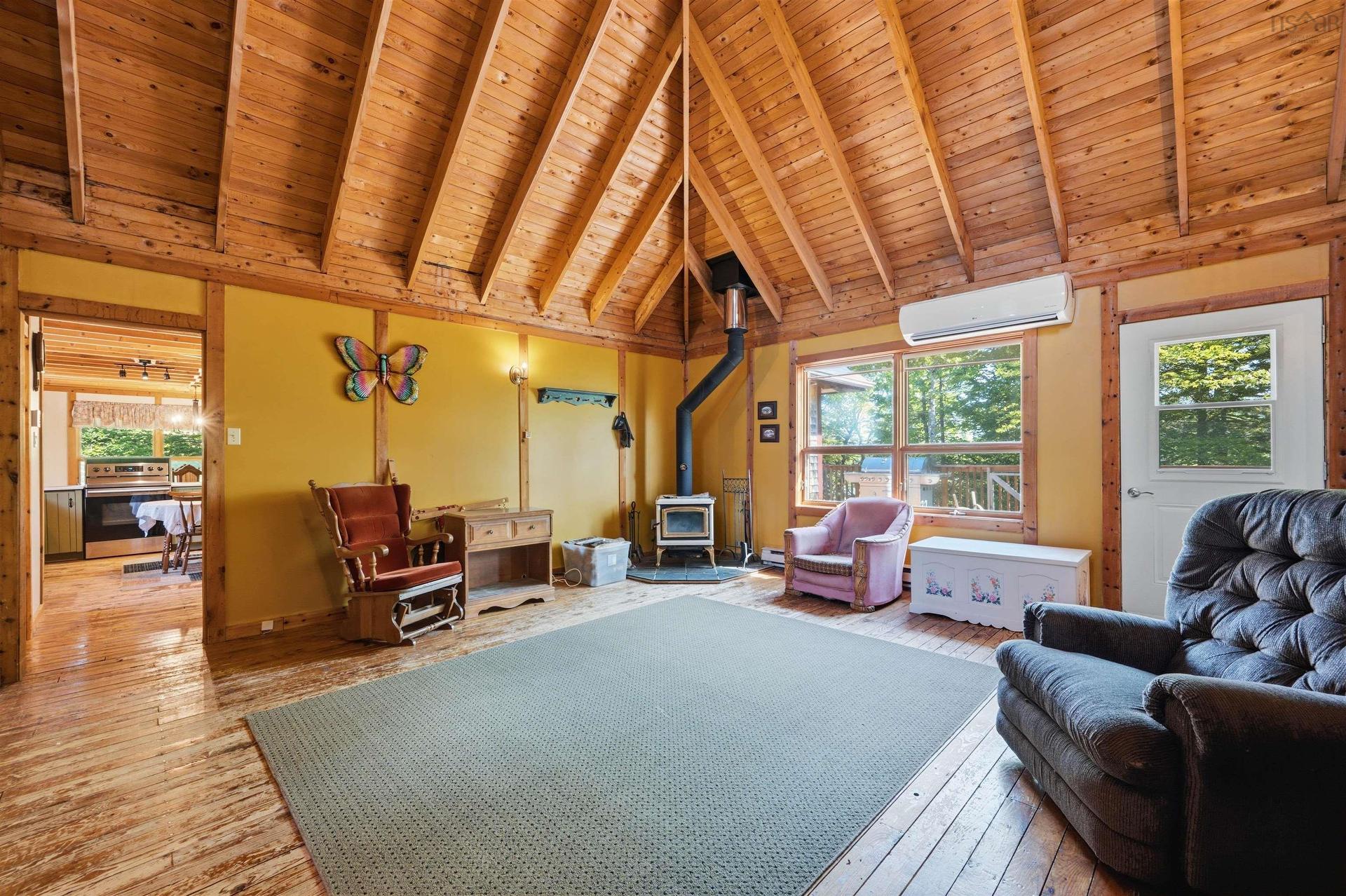 397 Chalet Drive, Vaughan, NS - Indoor