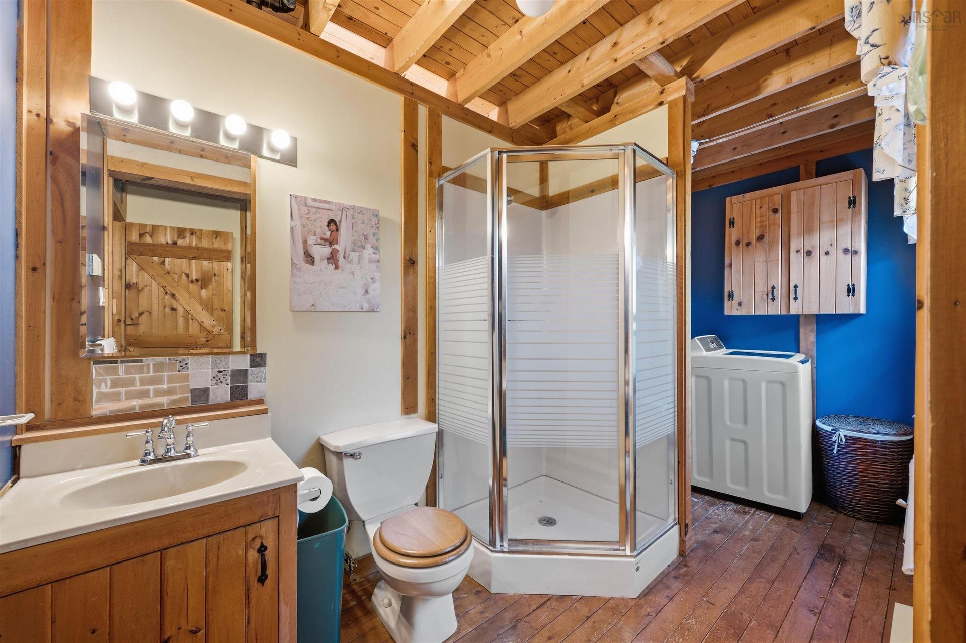 397 Chalet Drive, Vaughan, NS - Indoor Photo Showing Bathroom