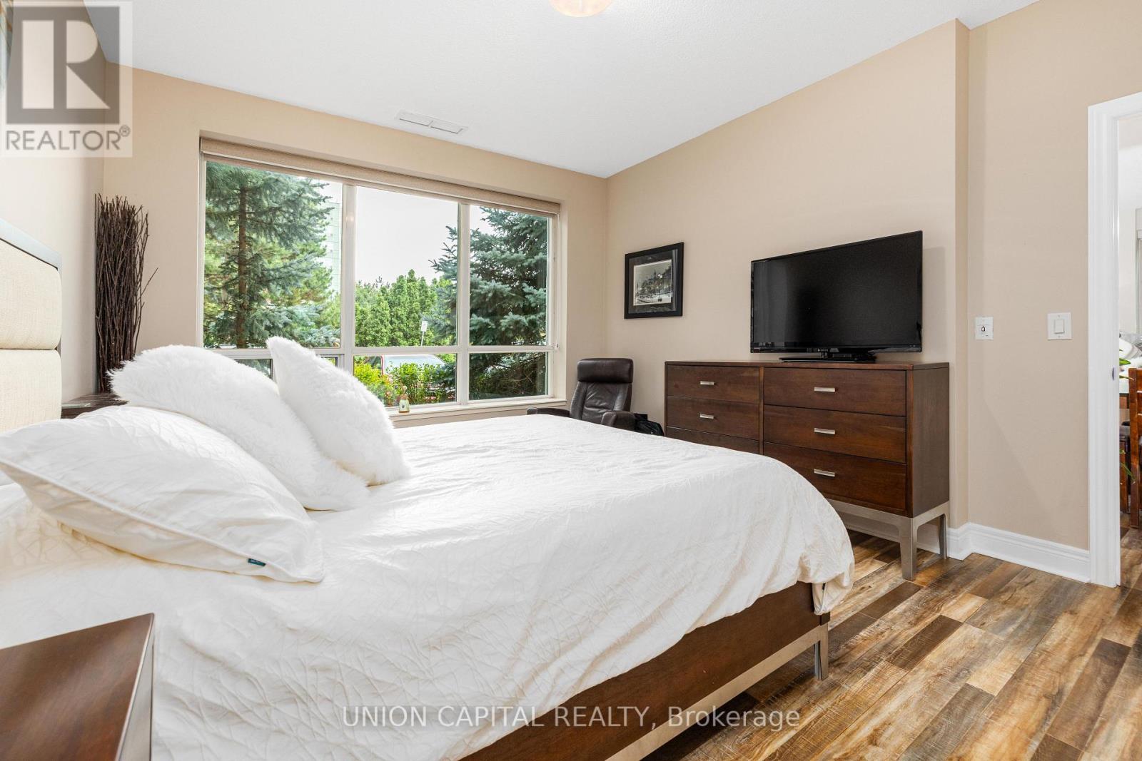 102 - 48 Suncrest Boulevard, Markham, ON