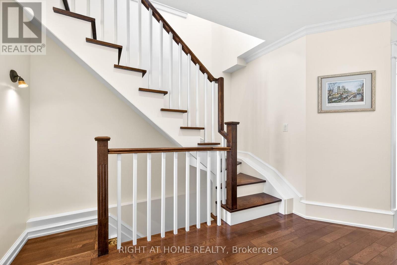 46 Bay Street, Mississauga, ON - Indoor Photo Showing Other Room