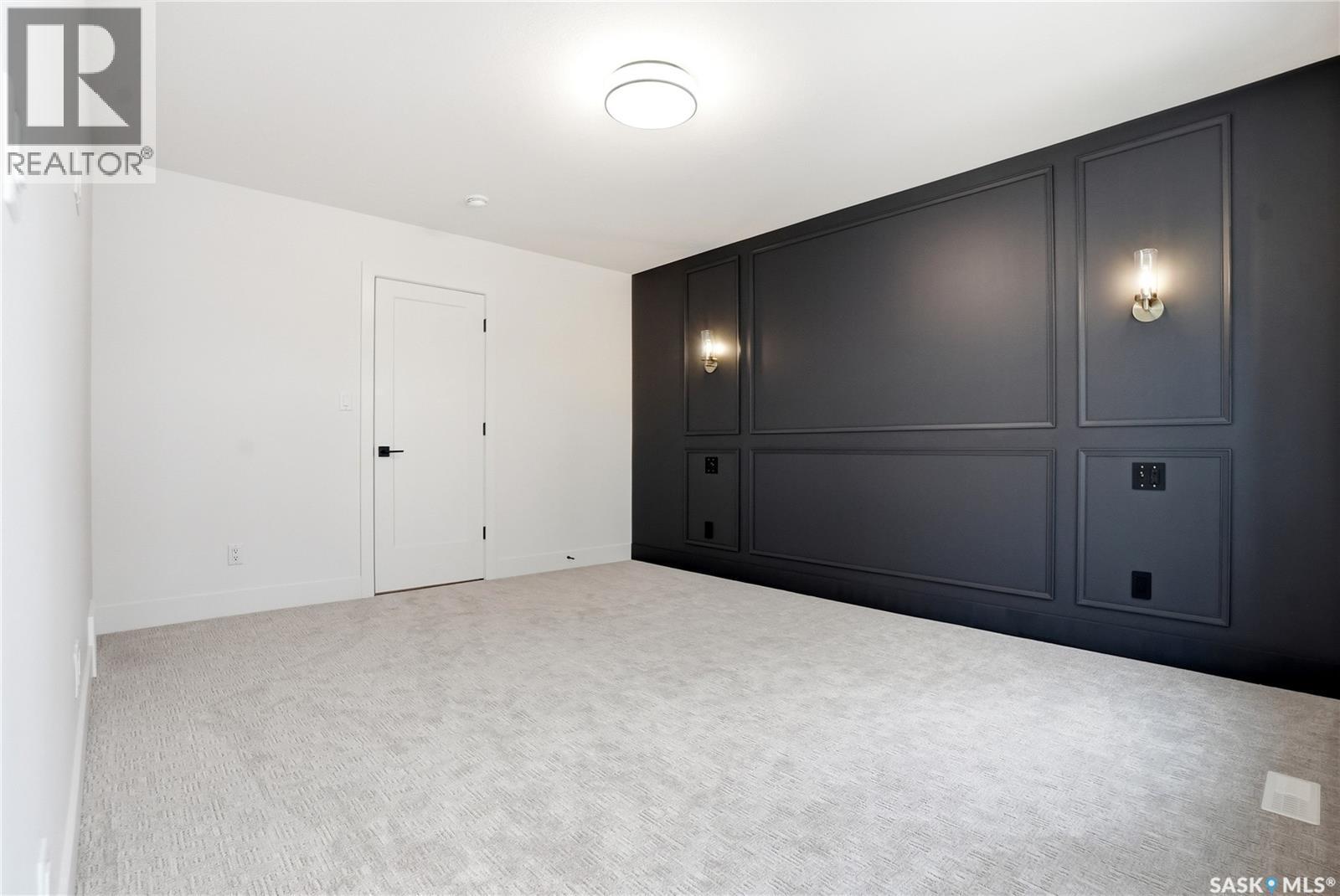 317 11Th Street E, Saskatoon, SK - Indoor Photo Showing Other Room