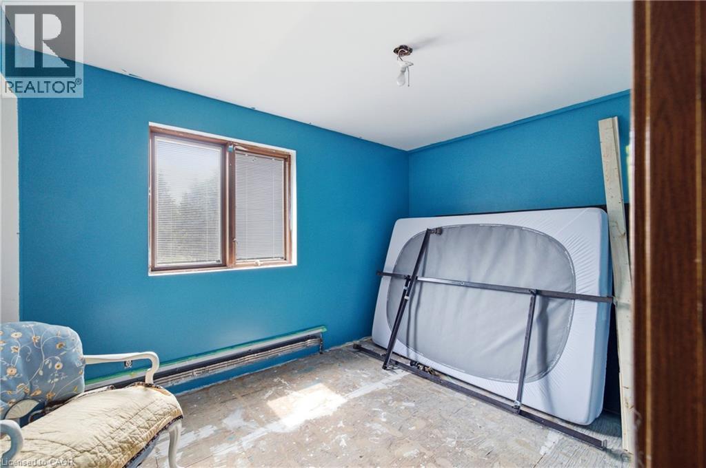 104 Sideroad 18, Fergus, ON - Indoor