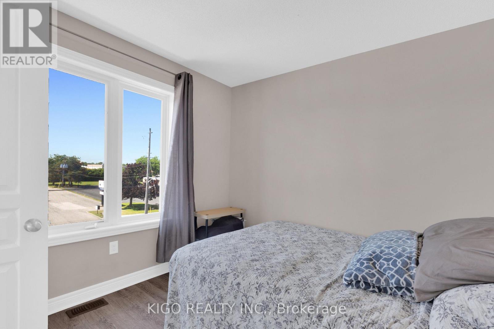 4119 Palermo Common, Burlington, ON - Indoor Photo Showing Bedroom